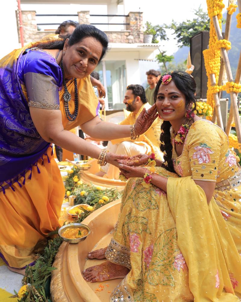 ramya-pandian-and-suja-wedding-reception-photos